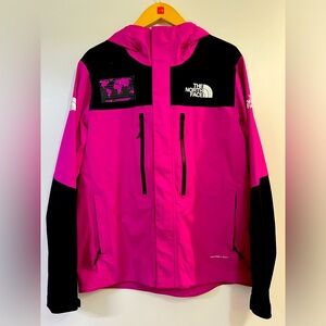 The North Face Himalayan Light Futurelight Jacket, Size Medium.